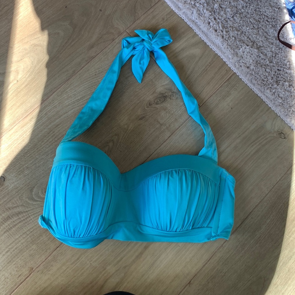 Women’s Blue Swimsuit Top